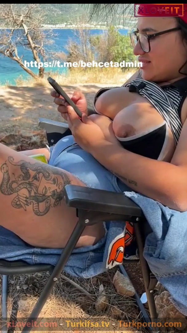 Buse Tarsus ifşa Sikicileriyle birlikte tatile çıktı